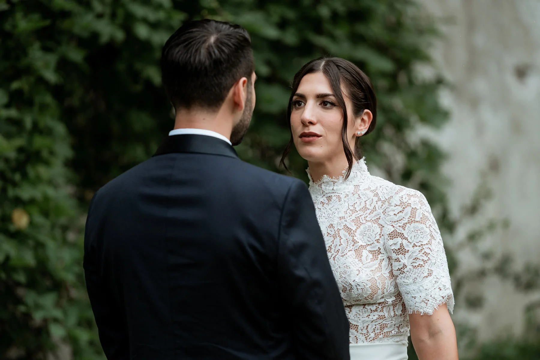 Ritratto di Francesca e Pierluigi nel giardino di Villa d&rsquo;Agli&egrave;